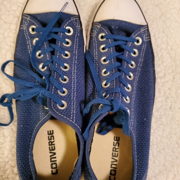 Converse All stars sneakers. Blue mesh. Men's 9 women's 11.  In good condition - Picture 3 of 8
